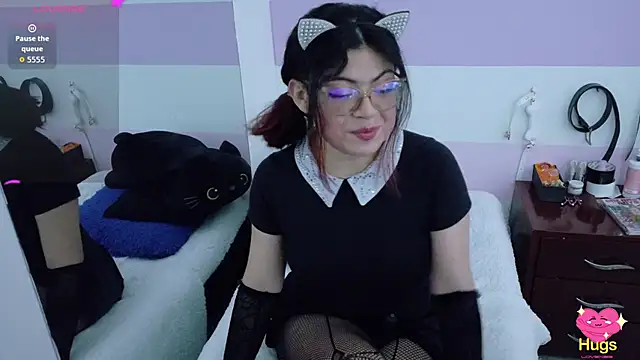 Catwhite  online show from October 16, 6:21 pm