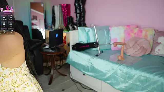 Snapshot of AsianSweetMilf chatting on September 12, 1:39 am AsianSweetMilf online show from September 12, 1:39 am