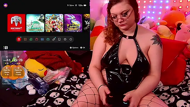 evamila online show from September 19, 1:15 am