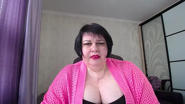 JuicyLady Di online show from January 7, 10:18 am