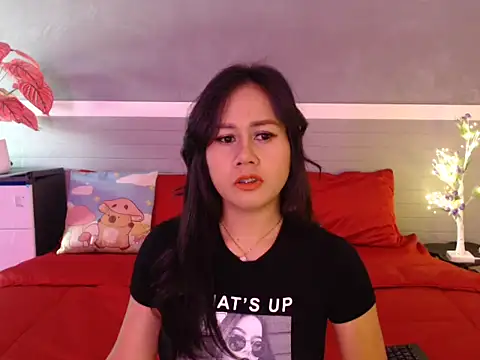 Jennythai123 online show from January 18, 7:15 am