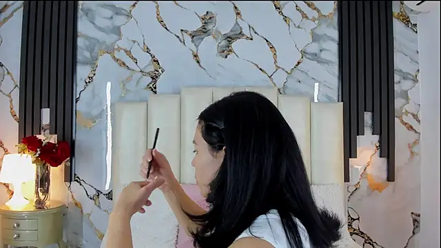 lulumars online show from June 4, 4:50 am