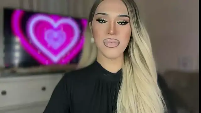 Ts glamxxxx online show from March 18, 10:53 am