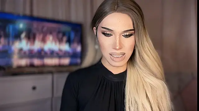 Ts glamxxxx online show from April 18, 11:24 am