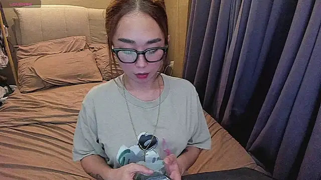 SultryAyaCollins online show from December 15, 11:37 am