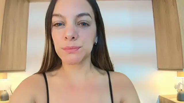 Isabella Harley online show from September 27, 2:35 pm