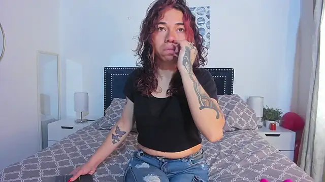 ZulyMichels online show from March 4, 12:45 pm