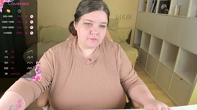 PlumPie online show from October 4, 6:23 pm