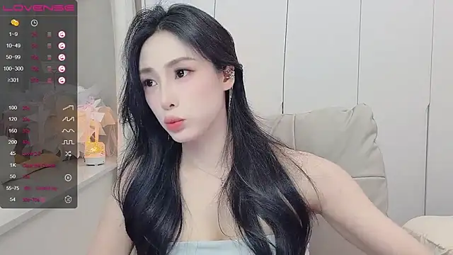 uuxiaocai online show from May 1, 12:30 pm