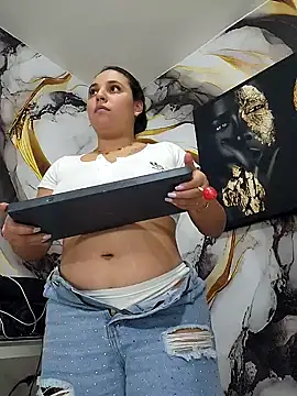 LizzRouse online show from October 24, 10:28 pm