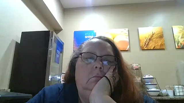 Hornybbw1978 online show from October 22, 7:13 am