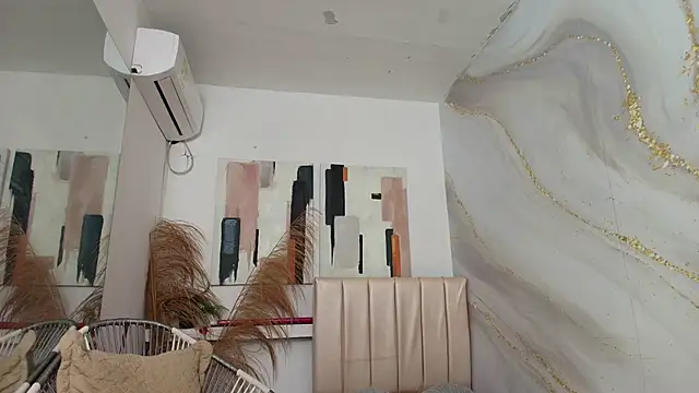 kristyl paez online show from June 28, 12:12 pm