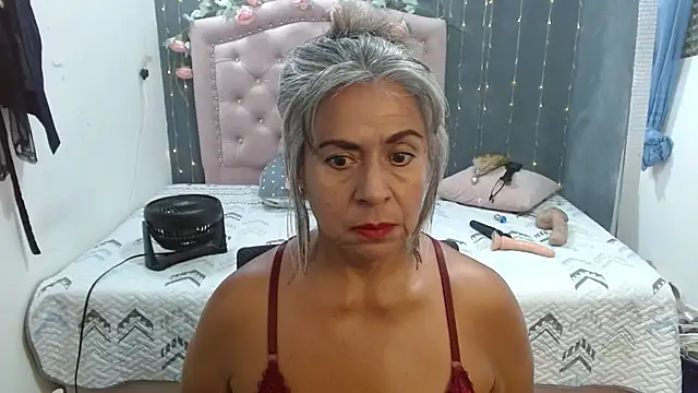 lalisha 96 online show from December 5, 12:21 am