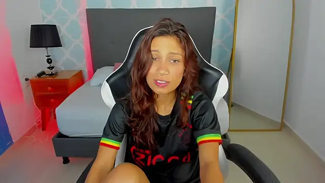 cora 22 online show from September 15, 12:46 pm