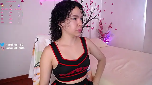 Karolina 1 online show from September 21, 2:27 pm