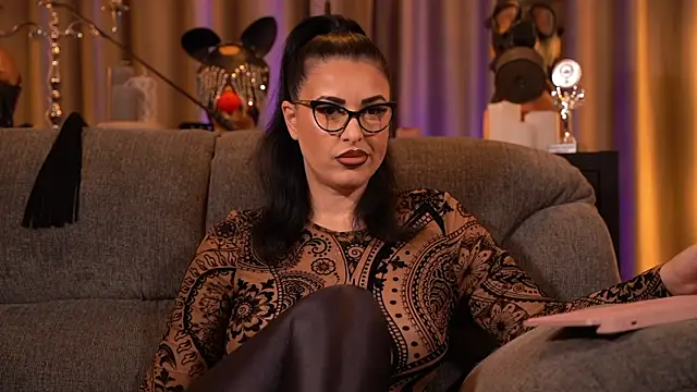 kelly kent online show from January 10, 2:11 pm