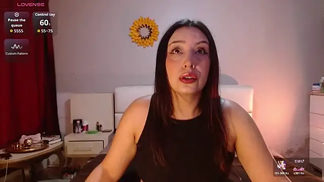 Freyja soh online show from March 13, 9:49 pm