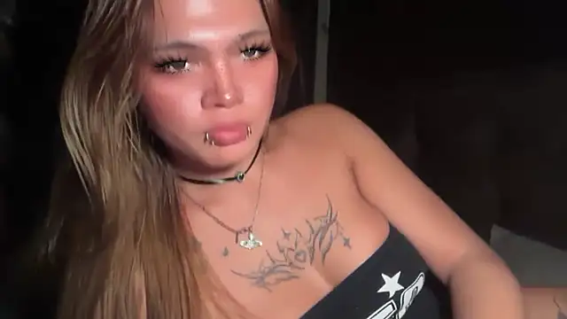 Claire Brooke online show from March 26, 7:48 pm