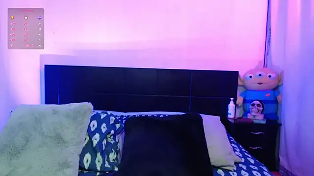 it l online show from November 17, 10:38 am