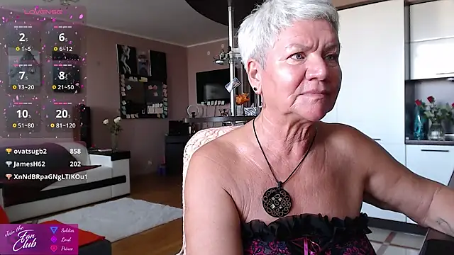 roxana brooks online show from July 19, 3:47 pm