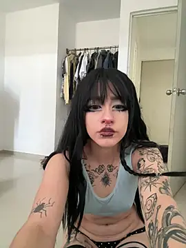 LucyBluish online show from July 29, 1:22 pm
