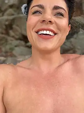 LukeLouHarvey online show from October 8, 5:01 am