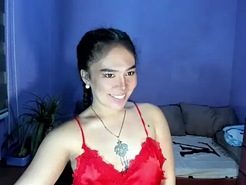 Danni Danielss online show from June 9, 9:30 am