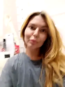 Lovers  Annn online show from October 31, 1:48 pm