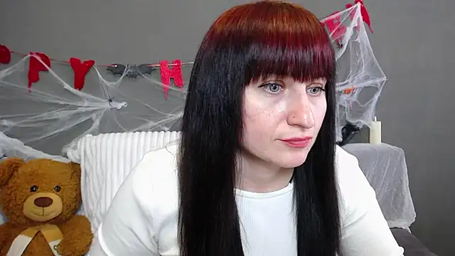 NinaFlawlees online show from October 18, 11:57 am