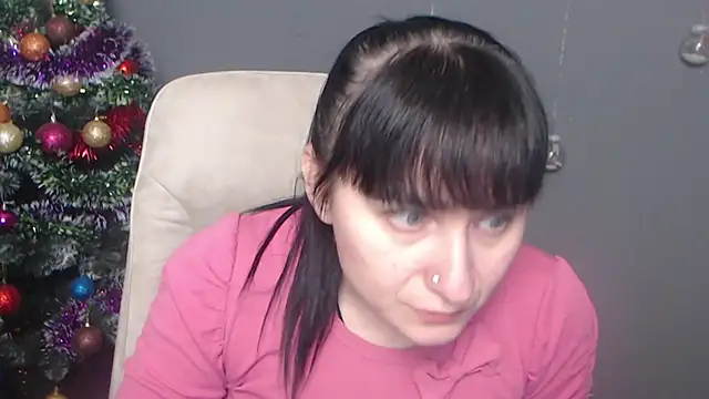 NinaFlawlees online show from December 21, 12:53 pm