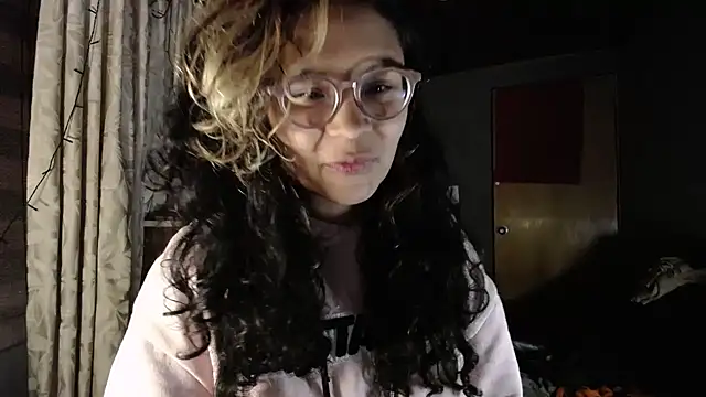 Hathorlove online show from November 18, 4:57 am