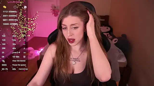 PenellopaRaw online show from April 18, 7:51 pm