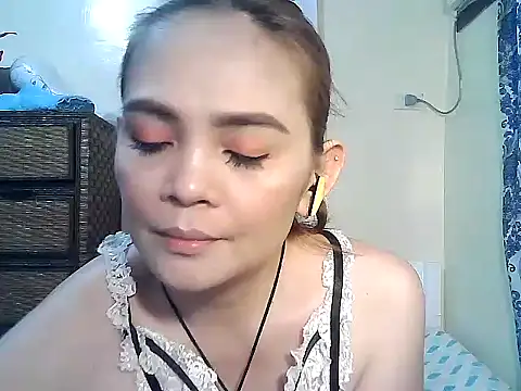 Kisses-13 online show from January 14, 1:38 pm