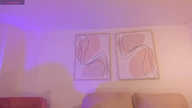 EveBensonX online show from March 21, 12:54 pm