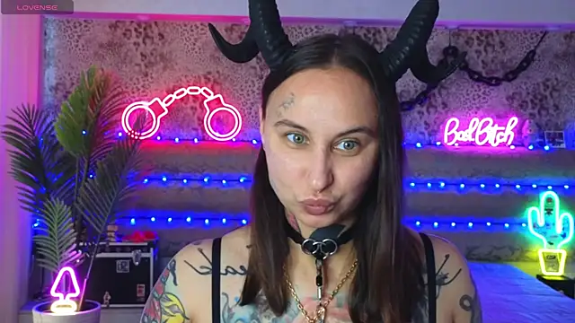 Cool Freak  online show from June 26, 10:16 am