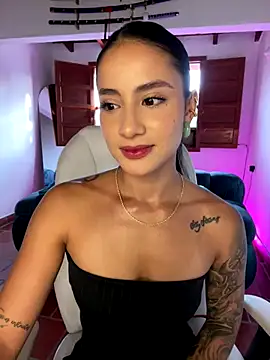 Ale Lewis online show from December 18, 9:52 pm