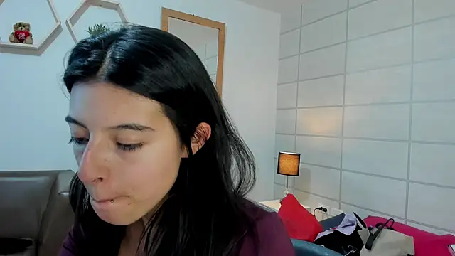 NanaRott online show from February 26, 7:02 pm