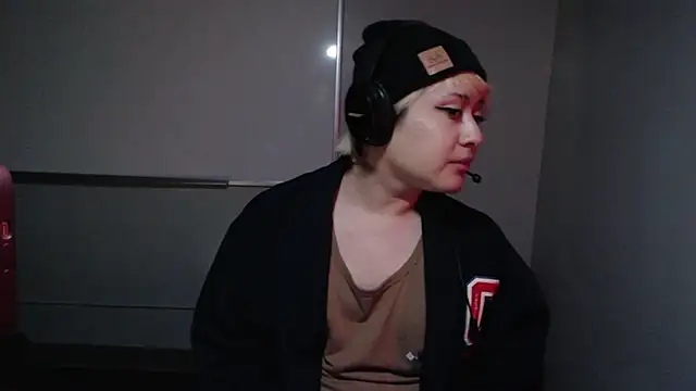 SebastianStewart online show from February 2, 10:14 am