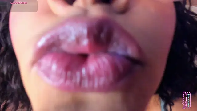 iriss 25 online show from March 12, 3:15 pm