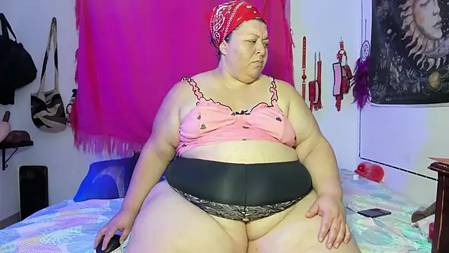 MANDY GIRL BBW online show from February 10, 9:12 am