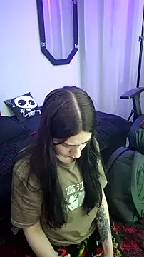 Amy Aloqua online show from October 27, 8:14 pm