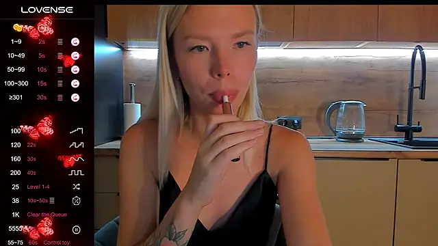 Olivia Bells online show from August 5, 10:27 pm