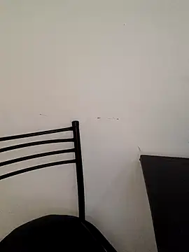 DianiQueenn online show from January 18, 8:38 pm