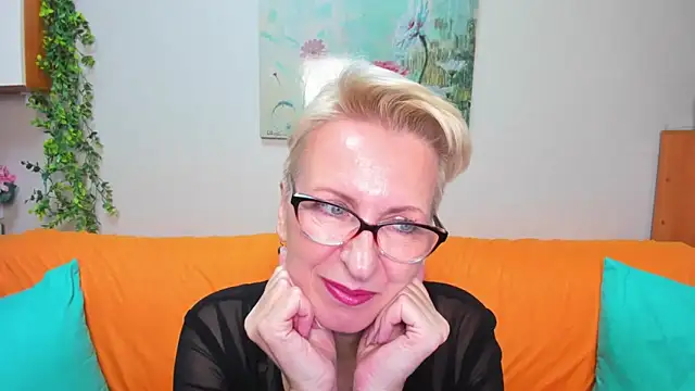 iamyourdream89 online show from November 20, 8:21 pm