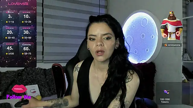 natasha logan  online show from March 29, 8:57 am