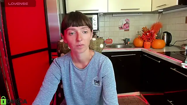 TayanaJons online show from September 20, 6:55 am