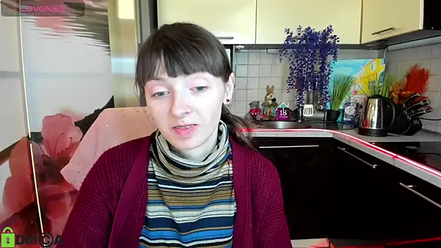 TayanaJons online show from February 19, 8:25 am