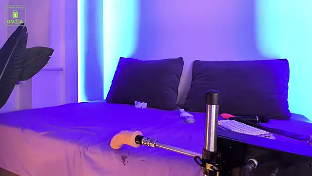 ErikaLust online show from November 27, 4:37 am