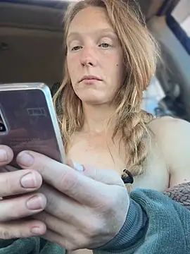 GoldenFlameGoddess online show from April 8, 2:52 pm