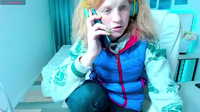Snapshot of Kathlyn__Heath chatting on October 3, 6:46 pm Kathlyn Heath online show from October 3, 6:46 pm